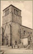 CPA - glise Saint Pierre des Herbiers